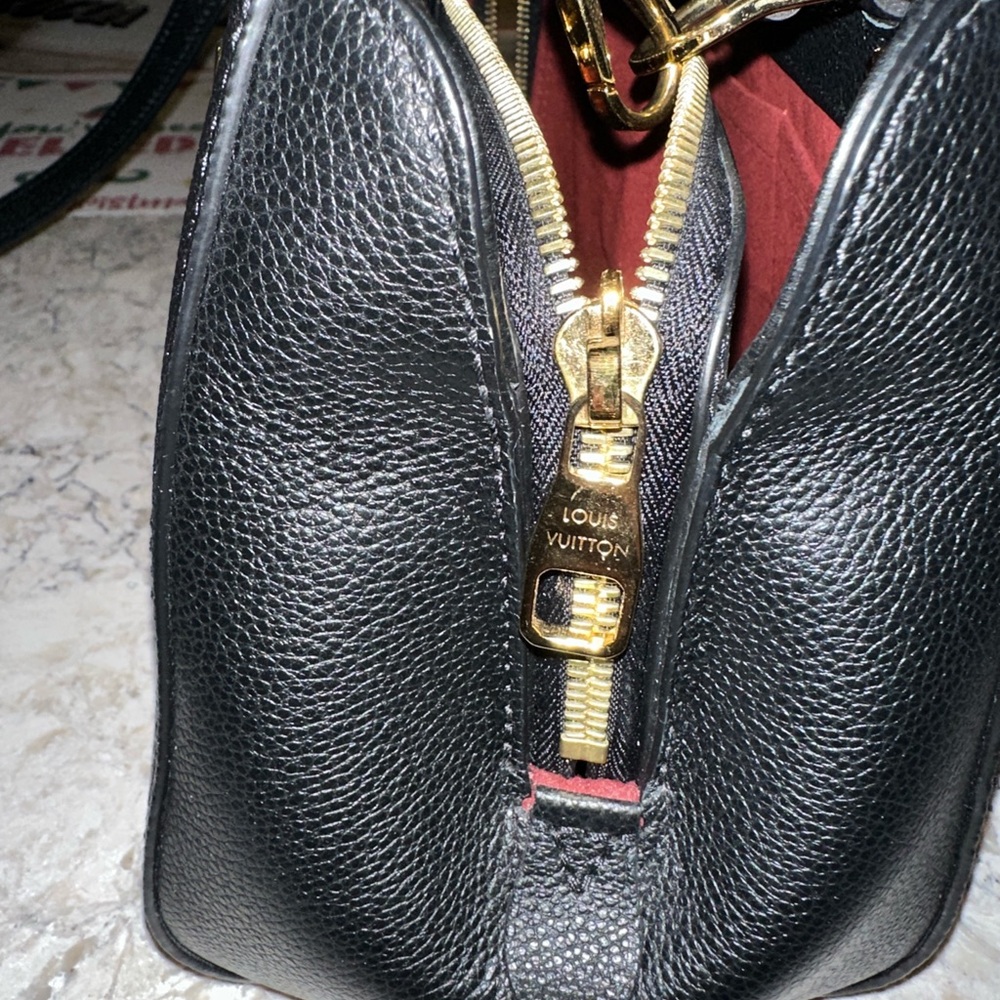 Louis Vuitton Monogram Giant Montaigne black and cream Beautiful handbag. - Picture 9 of 16
